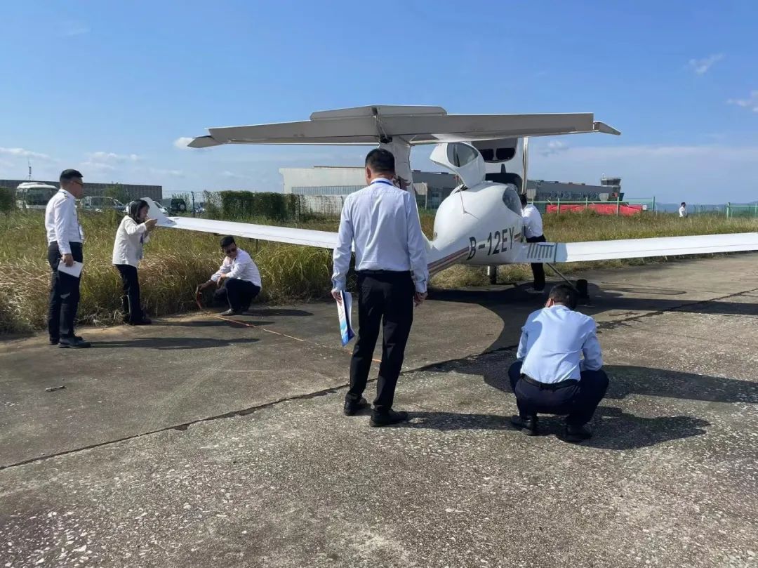美邦通航在2023年民航“荊楚杯”通航從業(yè)人員崗位技能競賽中喜獲佳績！